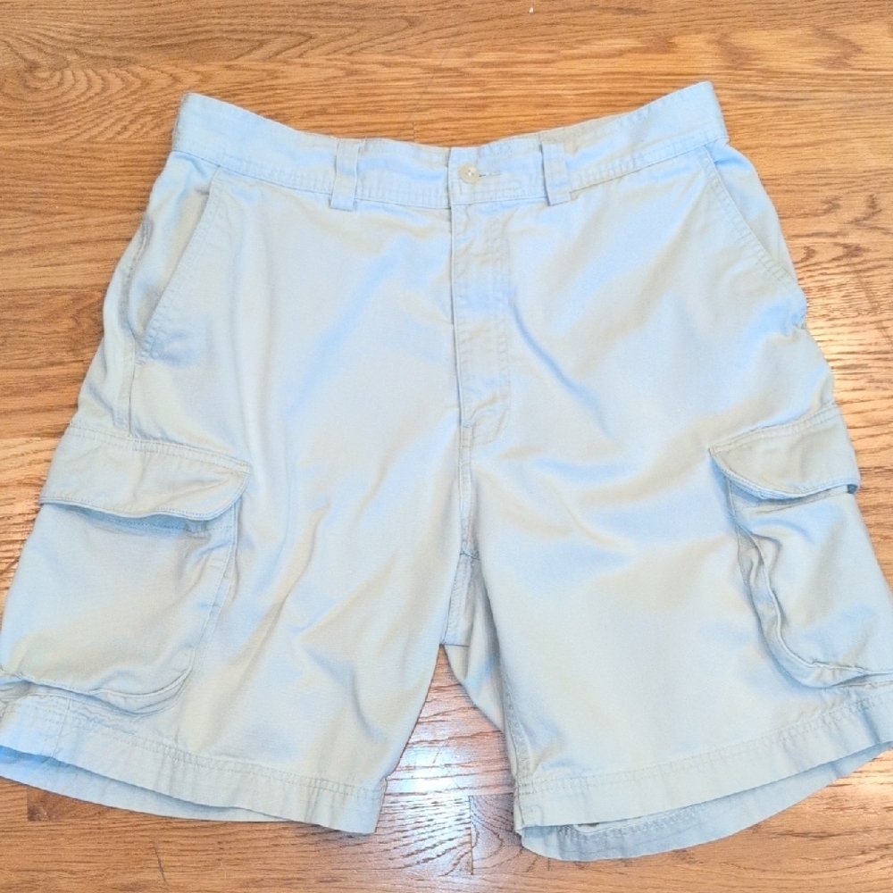 Vintage Polo Ralph Lauren Men's Stone Cargo Shorts